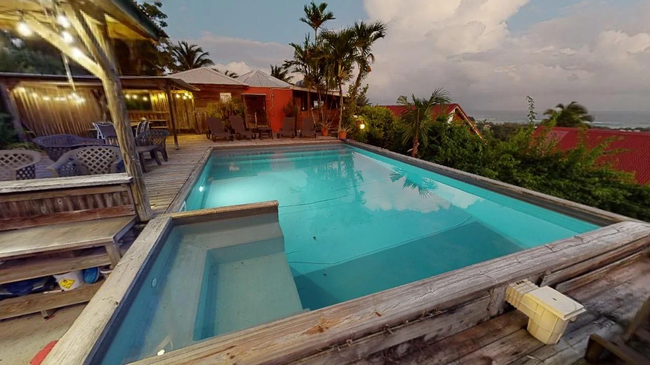 espace piscine Gîte Sainte-Anne Guadeloupe